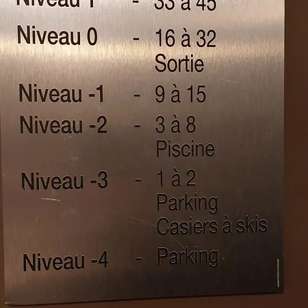 Spacieux 4 Pieces Au Ski, 3 Chambres, Acces Piscine - Fr-1-411-948 *