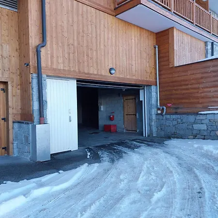 Spacieux 4 Pieces Au Ski, 3 Chambres, Acces Piscine - Fr-1-411-948 Apartment *